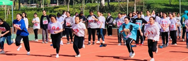 【學(xué)院活動(dòng)】運(yùn)動(dòng)賽場(chǎng)展雄姿，校運(yùn)健兒竟風(fēng)流  