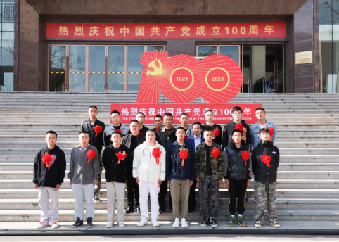 好男兒，去當兵！云南商務職業(yè)學院舉行2022年上半年新兵入伍歡送會