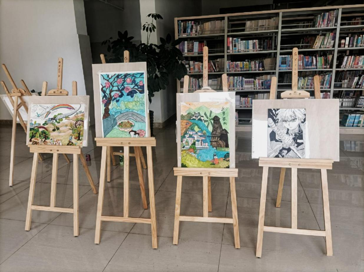 藝韻飄香 書海暢游——職業(yè)教育周圖書館繪畫作品展