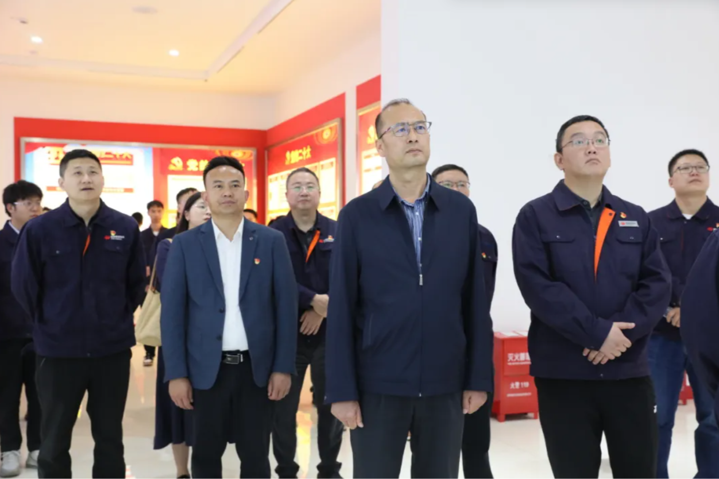 云南商務(wù)職業(yè)學(xué)院開展黨風(fēng)廉政暨中央八項(xiàng)規(guī)定精神學(xué)習(xí)教育現(xiàn)場(chǎng)警示教育活動(dòng)